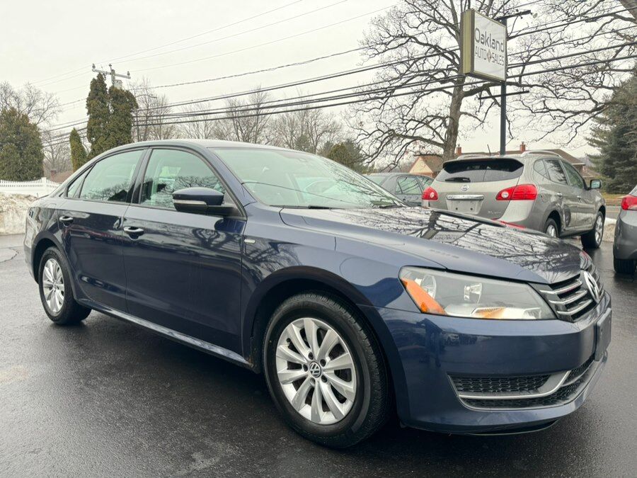 2014 VOLKSWAGEN Passat