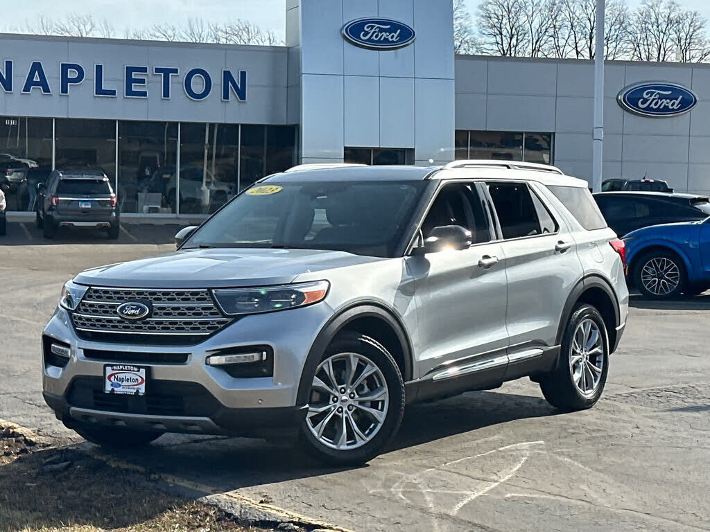 2023 FORD Explorer