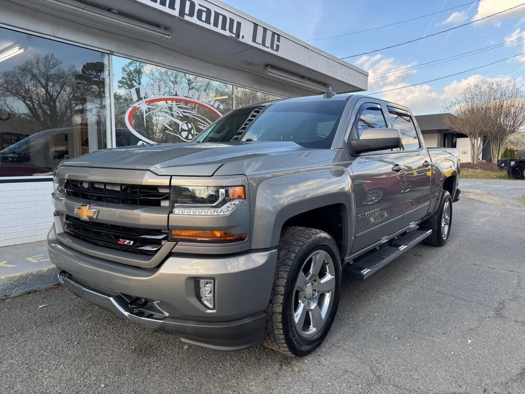 2017 CHEVROLET Silverado