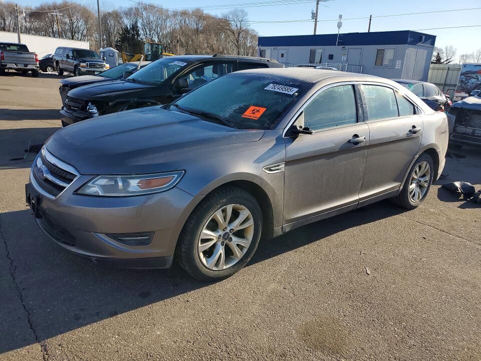 2011 FORD Taurus