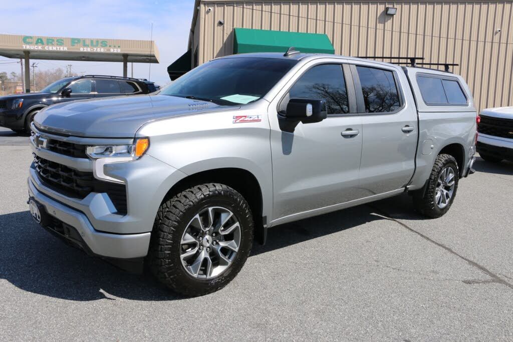 2024 CHEVROLET Silverado