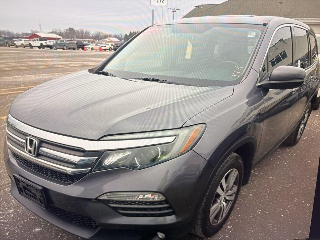 2017 HONDA Pilot