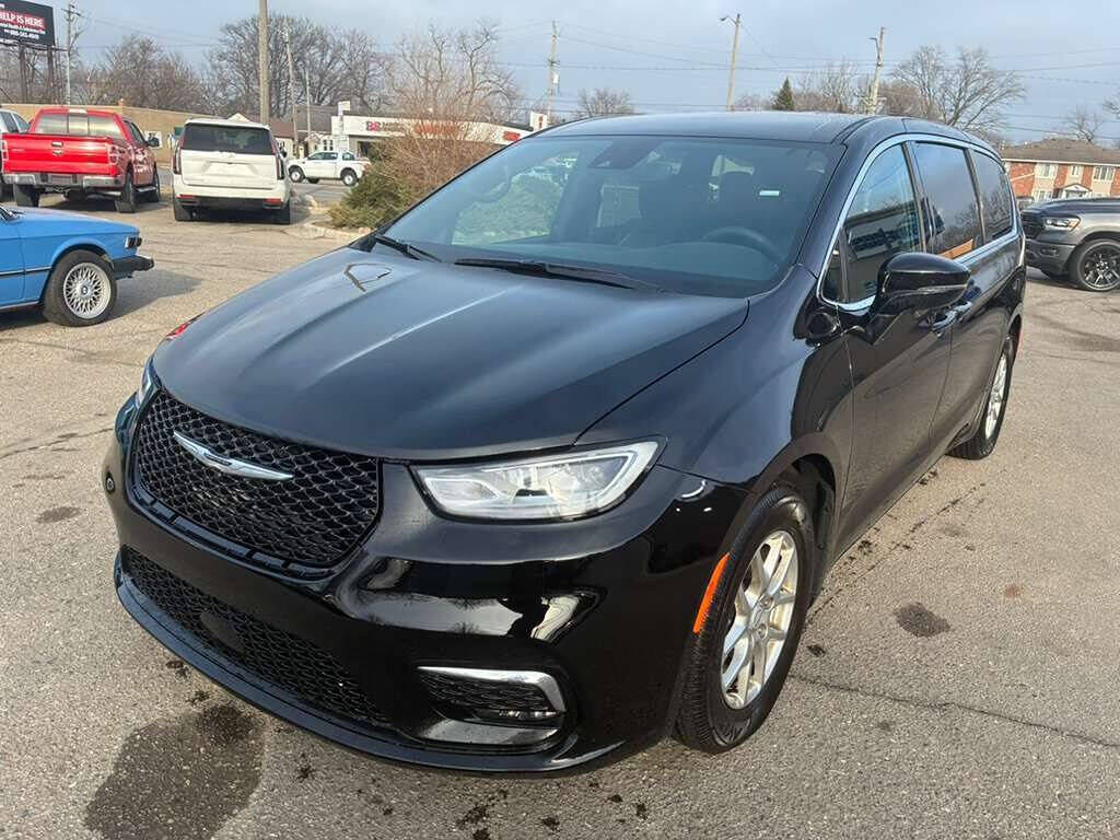 2025 CHRYSLER Pacifica