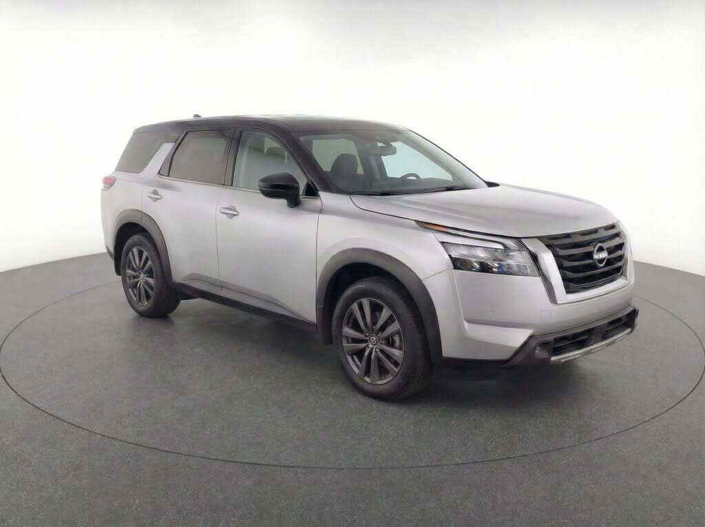 2024 NISSAN Pathfinder