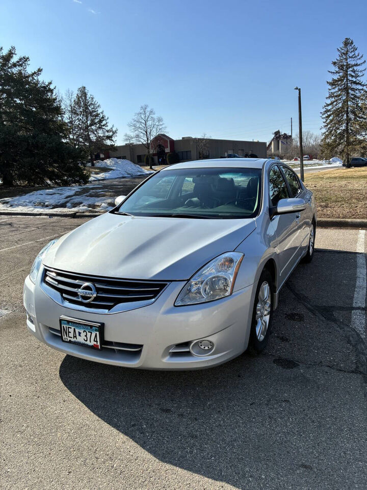 2012 NISSAN Altima