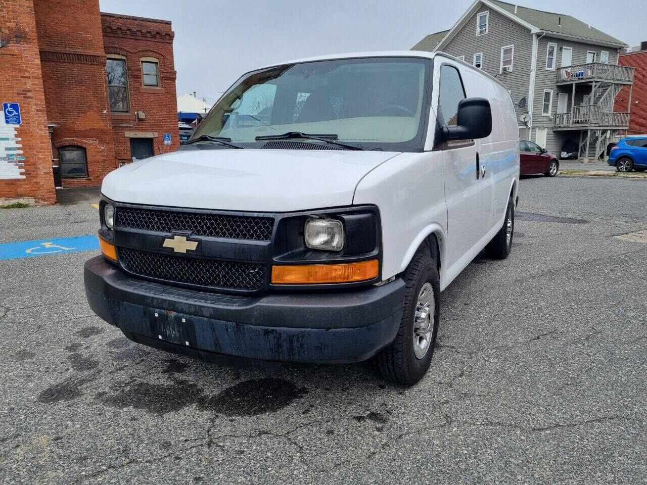2012 CHEVROLET Express