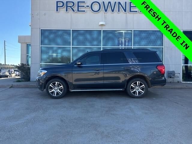 2022 FORD Expedition