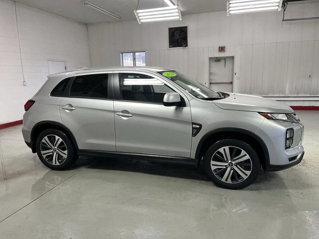 2024 MITSUBISHI Outlander Sport