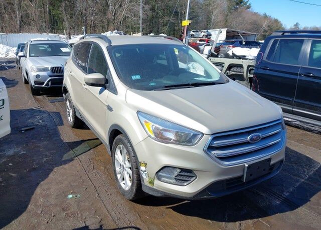 2018 FORD Escape