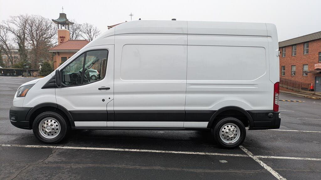 2024 FORD Transit