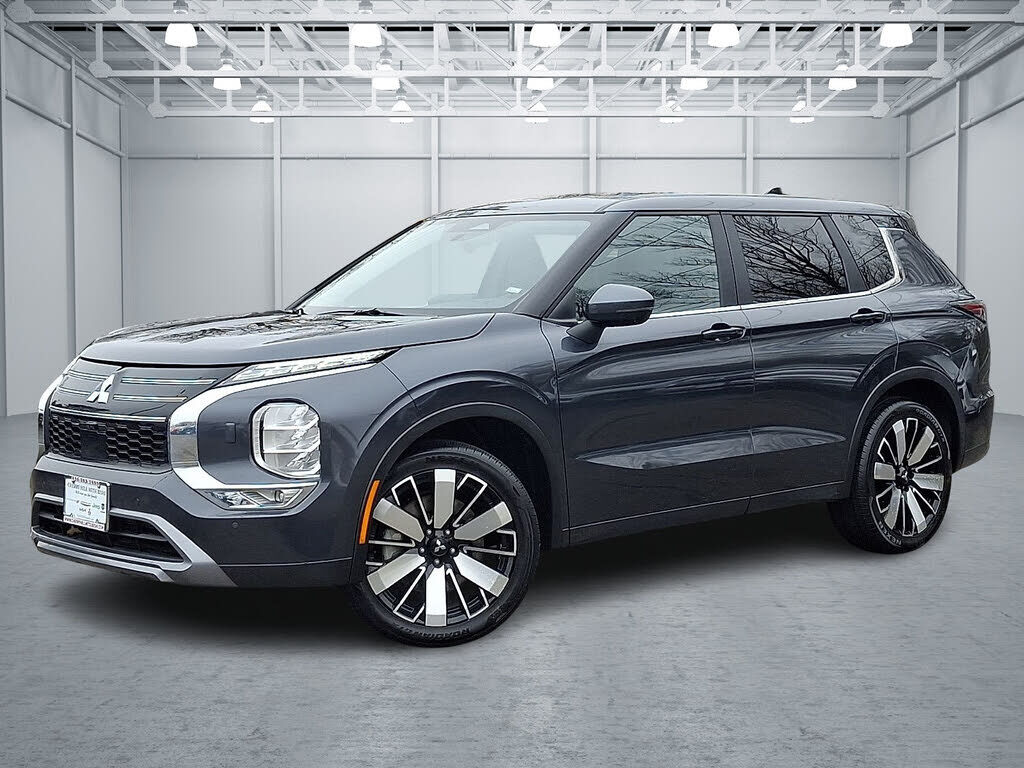 2025 MITSUBISHI Outlander