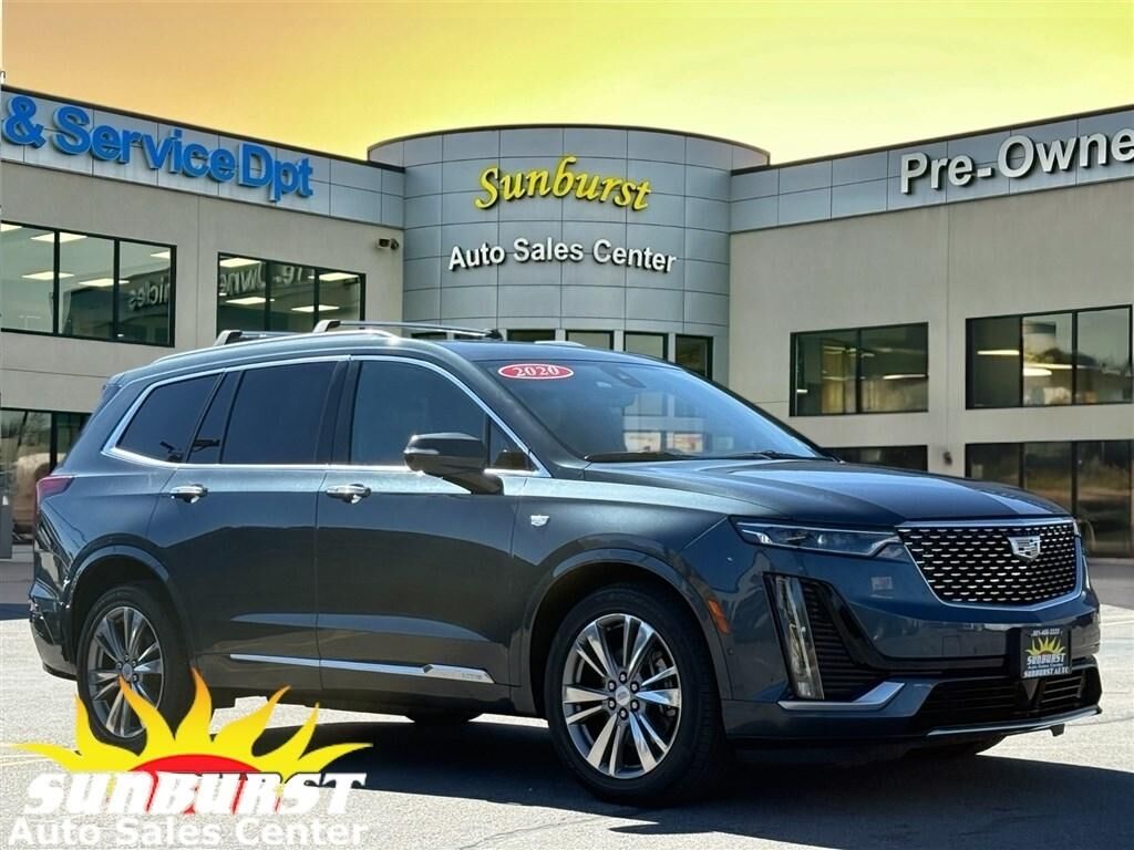 2020 CADILLAC XT6