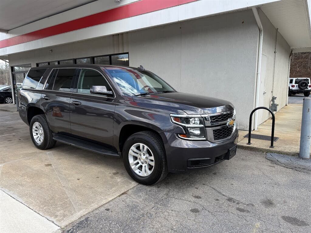 2016 CHEVROLET Tahoe