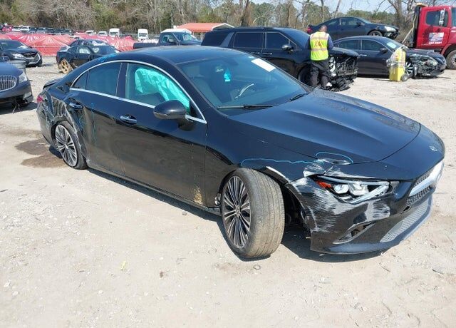 2021 MERCEDES-BENZ CLA-Class
