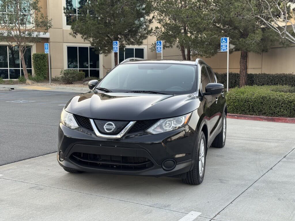2018 NISSAN Rogue