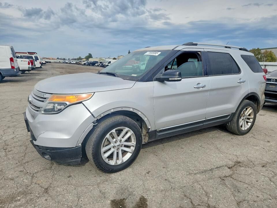 2014 FORD Explorer