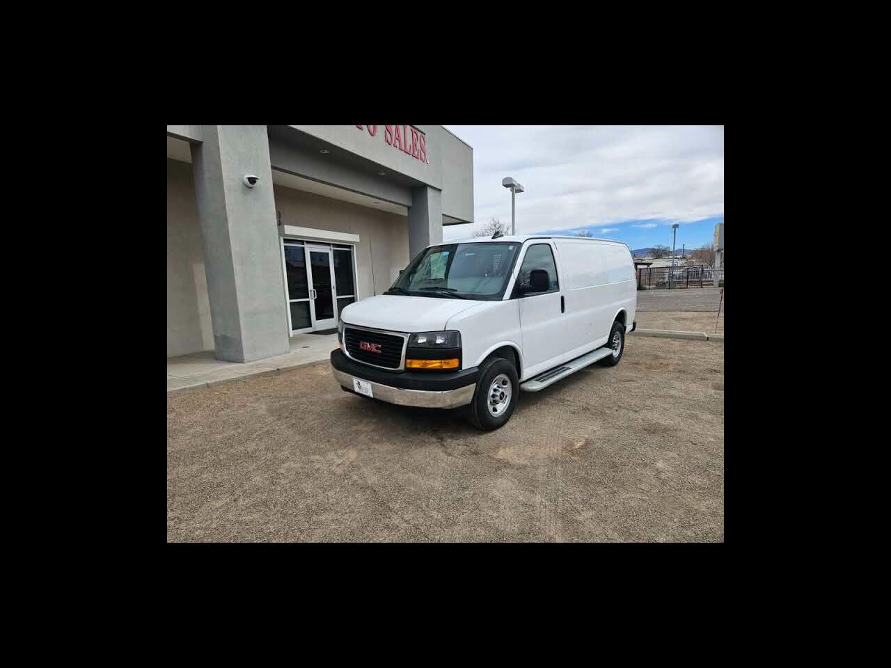 2024 GMC Savana