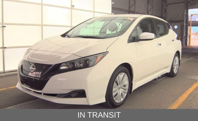2025 NISSAN Leaf