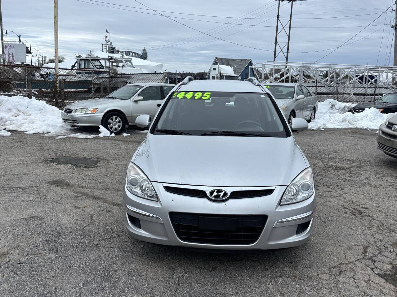 2011 HYUNDAI Elantra