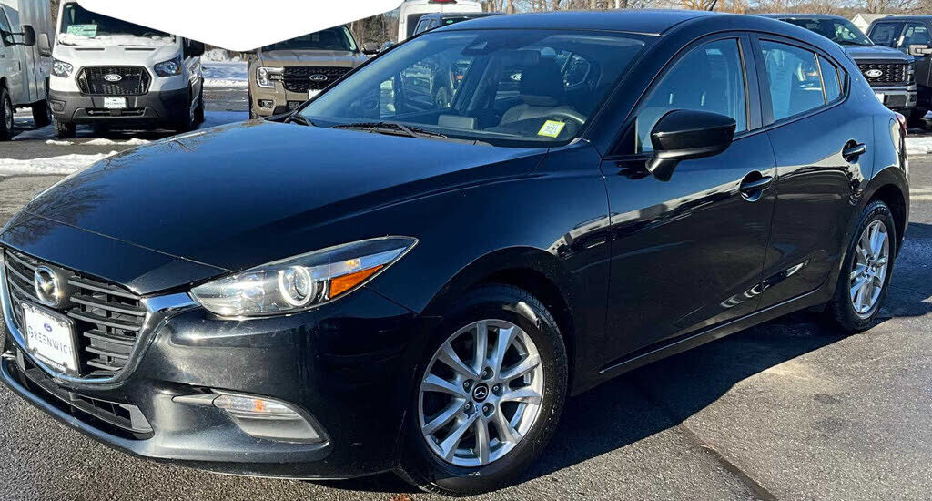 2018 MAZDA Mazda3