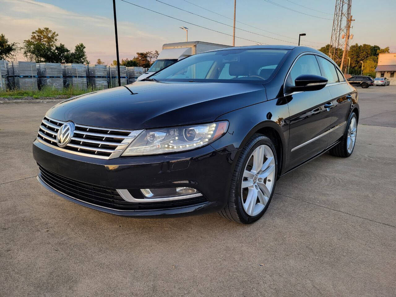 2013 VOLKSWAGEN Passat