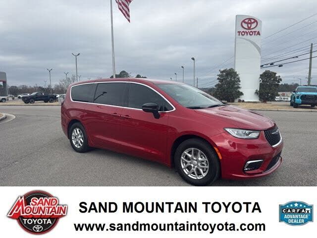 2025 CHRYSLER Pacifica