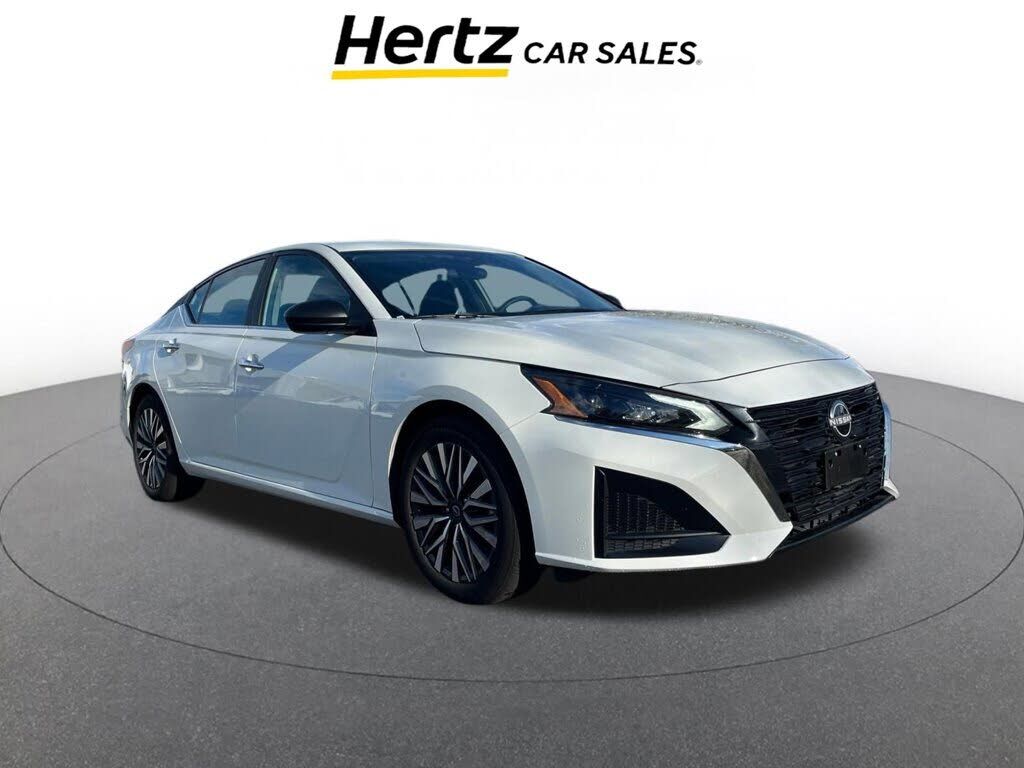 2025 NISSAN Altima