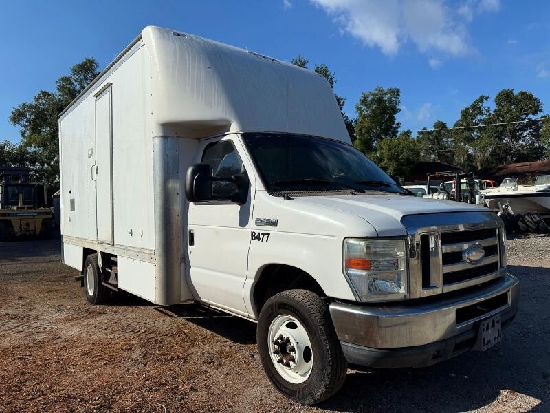 Ford E-450