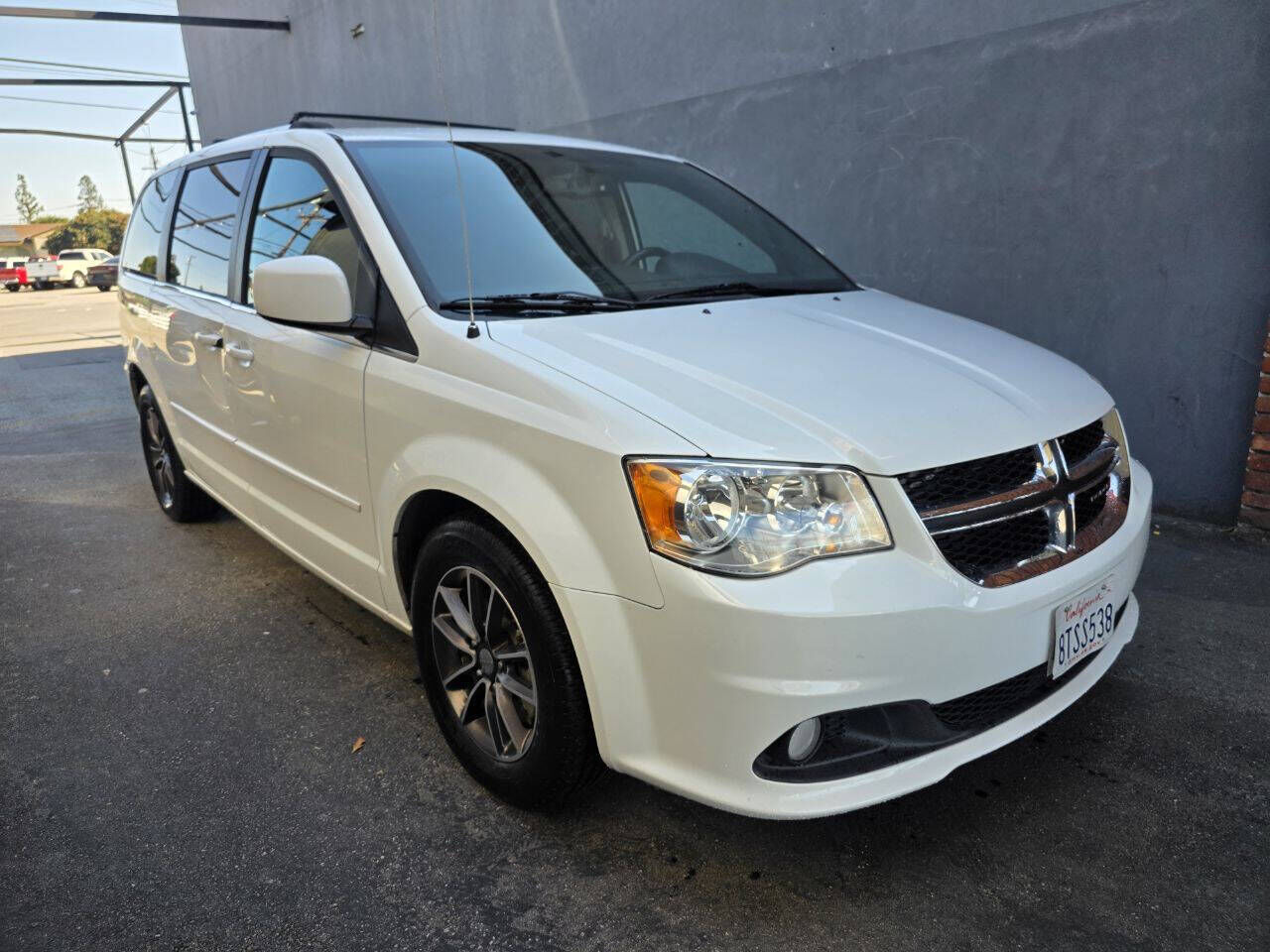 2017 DODGE Grand Caravan