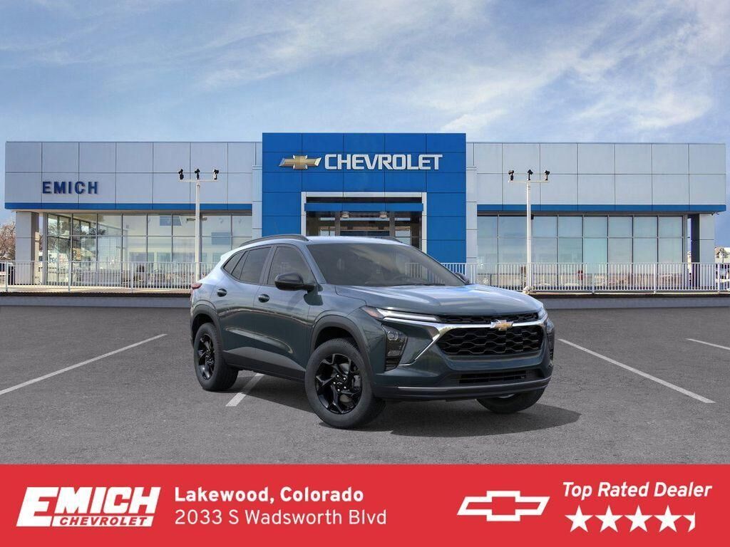 2026 CHEVROLET Trax
