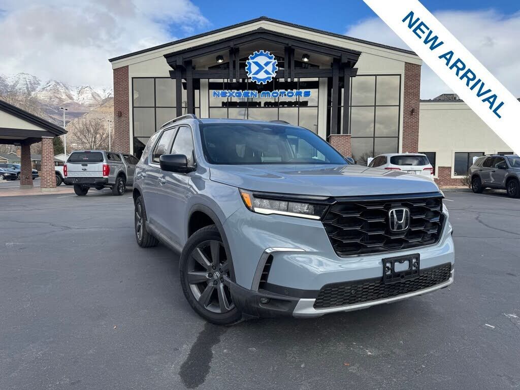 2025 HONDA Pilot