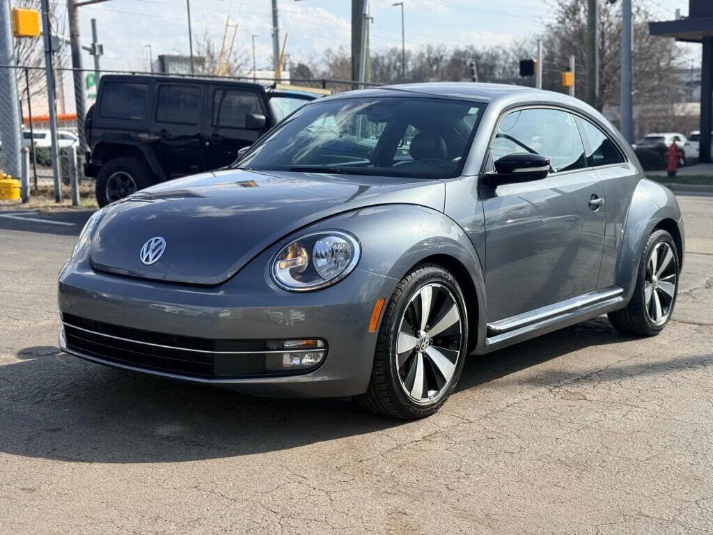 2012 VOLKSWAGEN Beetle