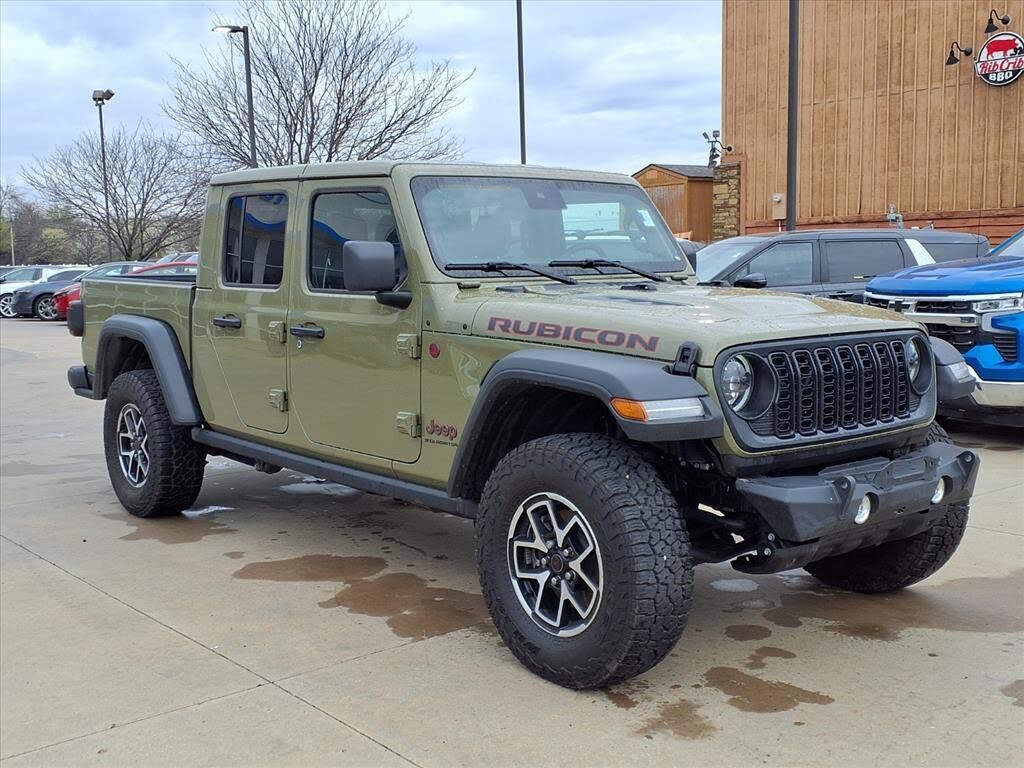 2025 JEEP Gladiator