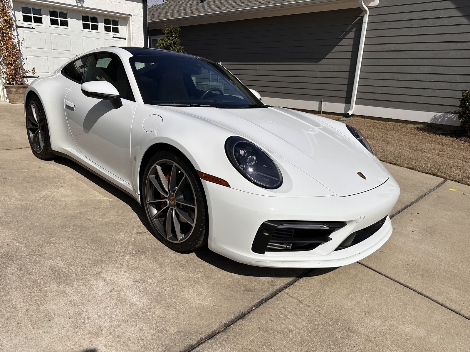 2022 PORSCHE 911