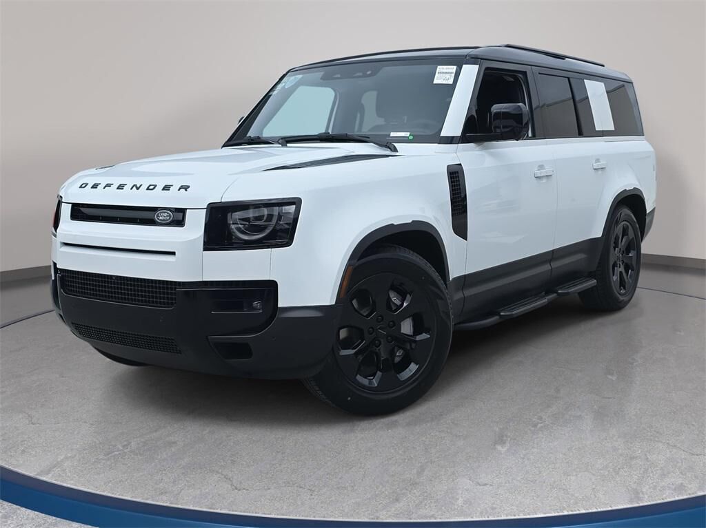 2026 LAND ROVER Defender