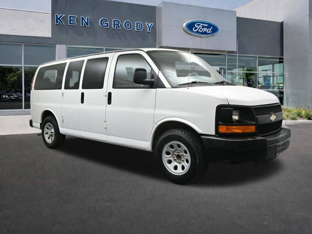 2014 CHEVROLET Express