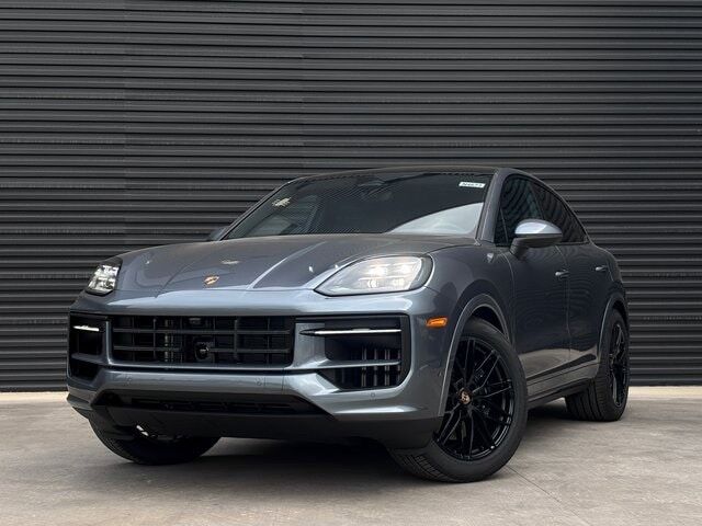 2026 PORSCHE Cayenne