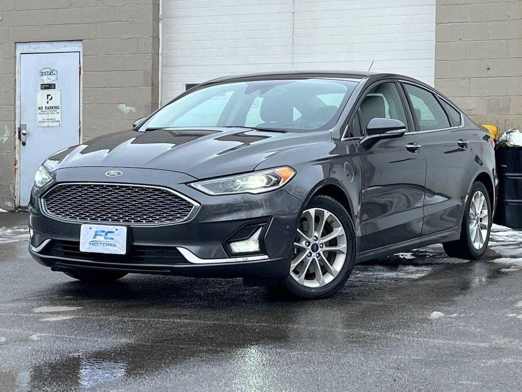 2019 FORD Fusion