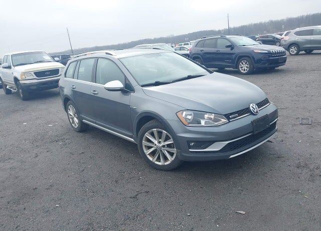 2017 VOLKSWAGEN Golf Alltrack