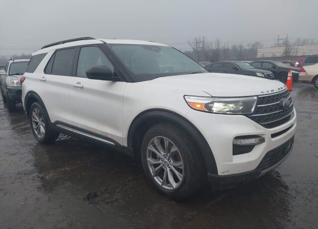 2021 FORD Explorer