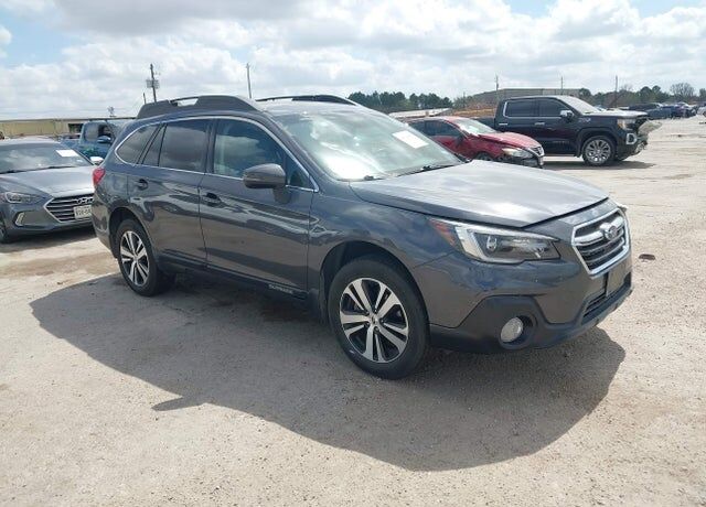 2018 SUBARU Outback