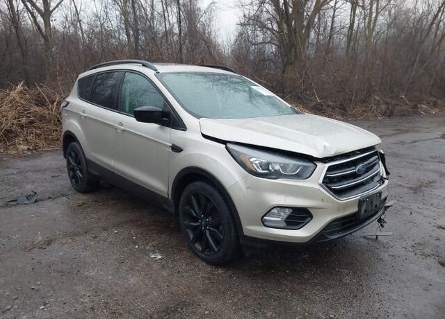 2018 FORD Escape