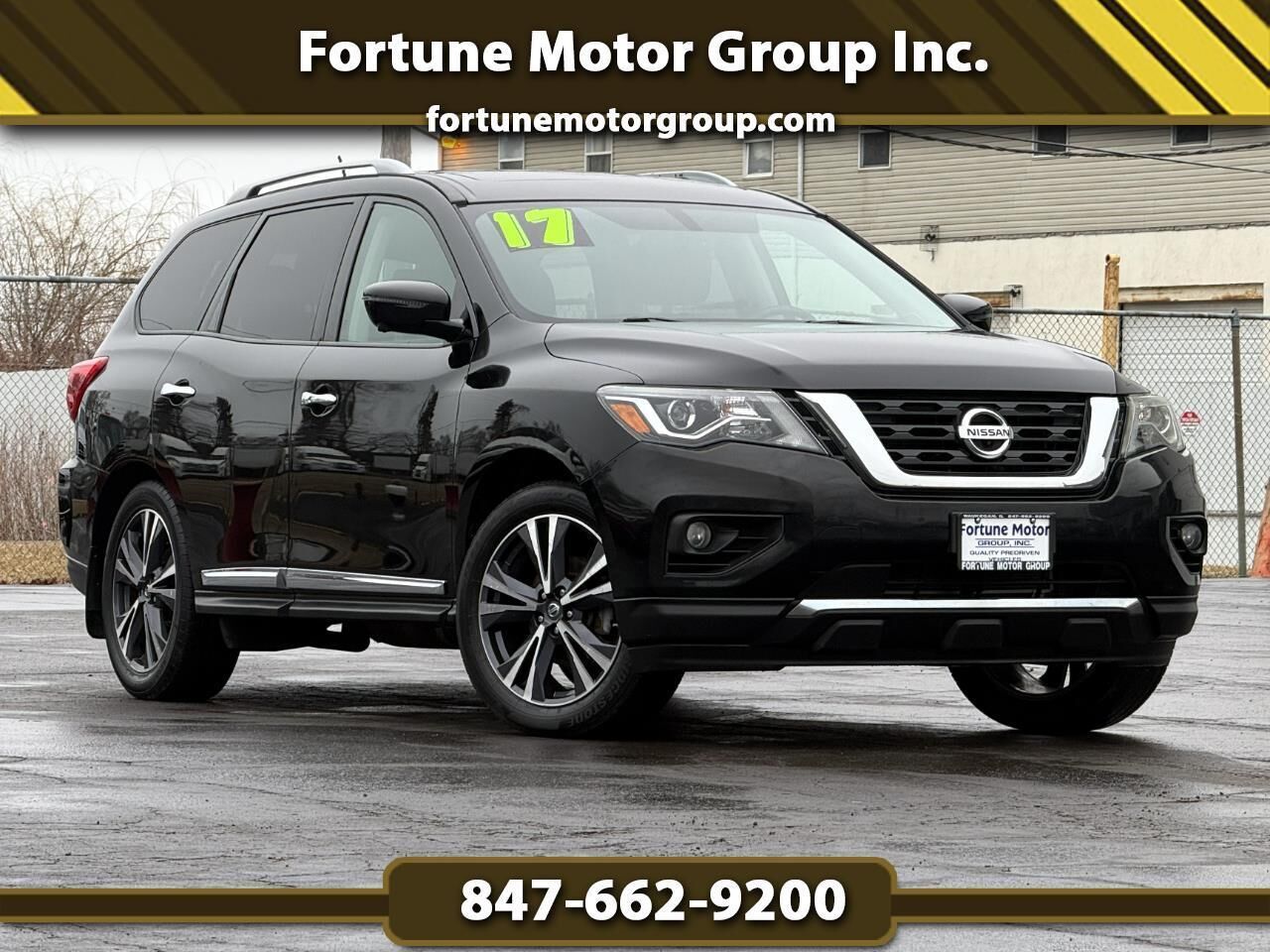 2017 NISSAN Pathfinder