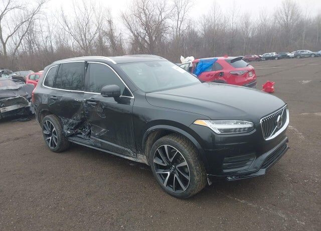 2020 VOLVO XC90