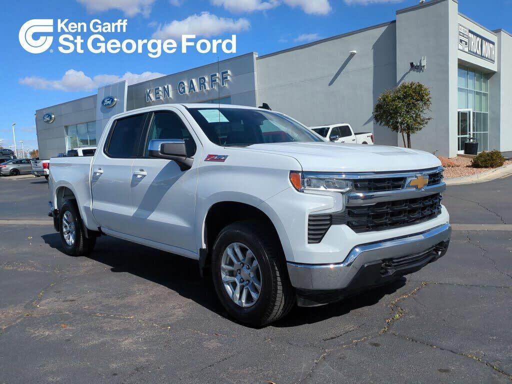 2024 CHEVROLET Silverado