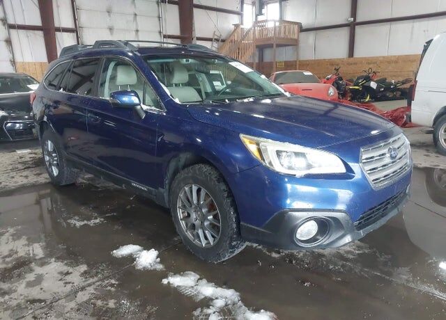 2015 SUBARU Outback