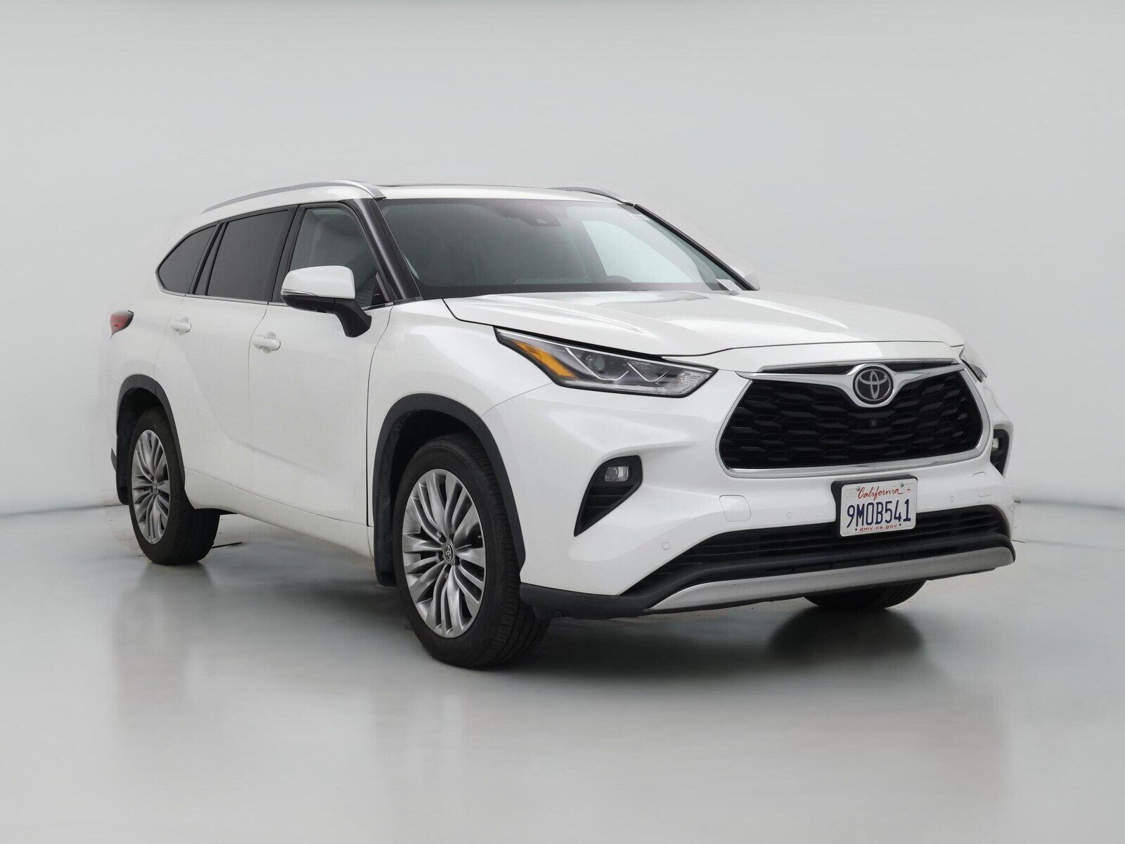 2020 TOYOTA Highlander