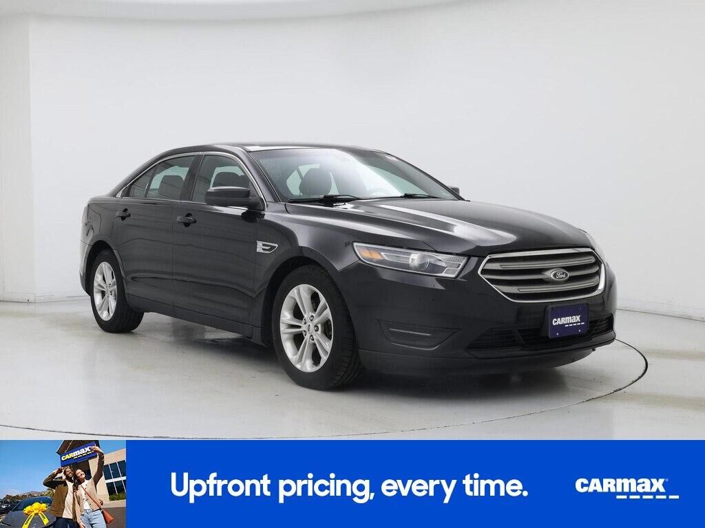 2015 FORD Taurus