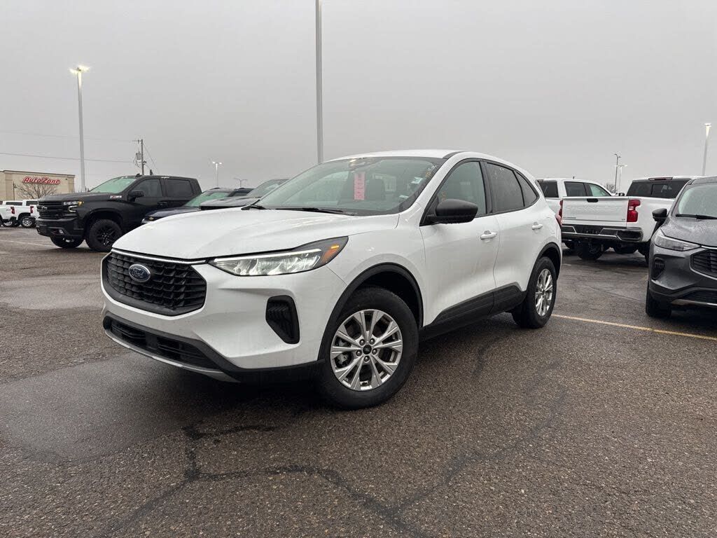 2025 FORD Escape