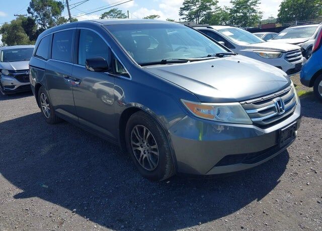 2013 HONDA Odyssey